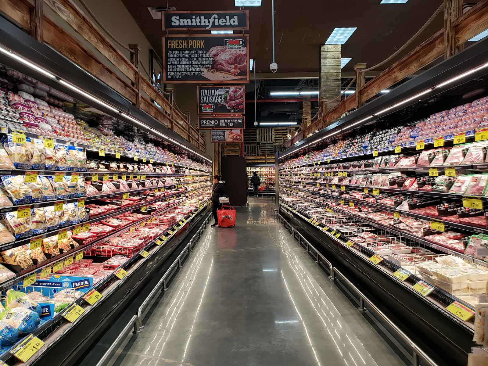 The Bronx’s Largest Supermarket is Now Open—And It’s ENORMOUS ...