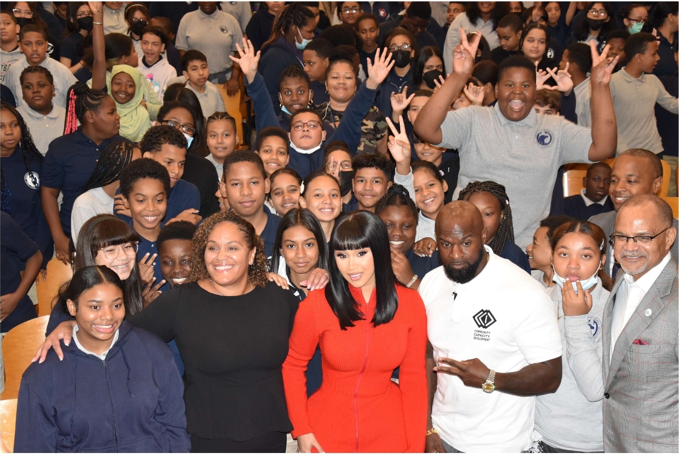 Cardi B Returns To Her Old, Bronx School Surprising Students And Staff ...